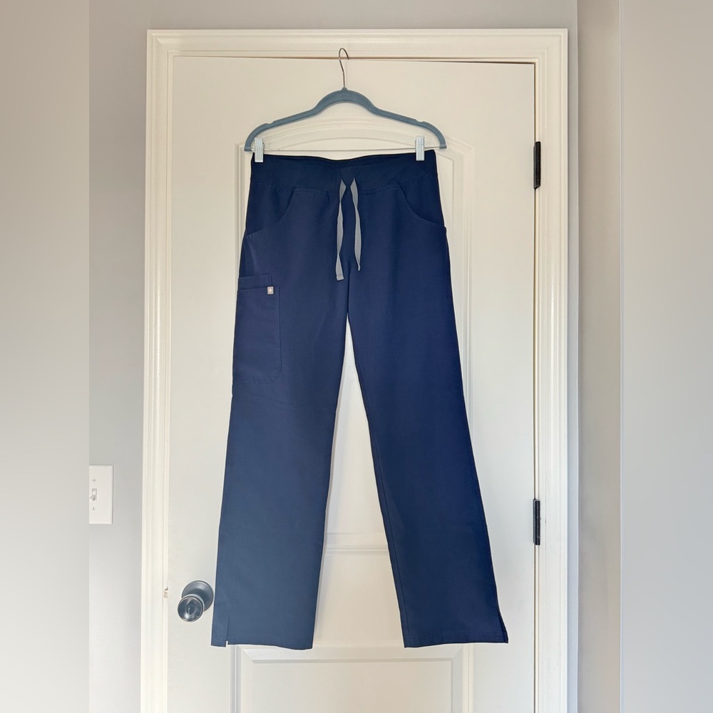 Figs Kade pants navy blue- small